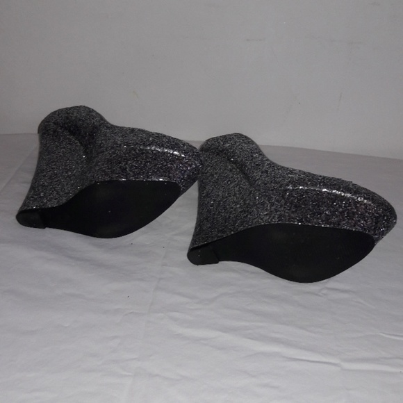 BEBE ,  Shoes GLITTER  SILVER SZ 5 1/2 - Picture 5 of 6